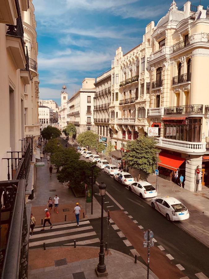 Apartamento con balcón