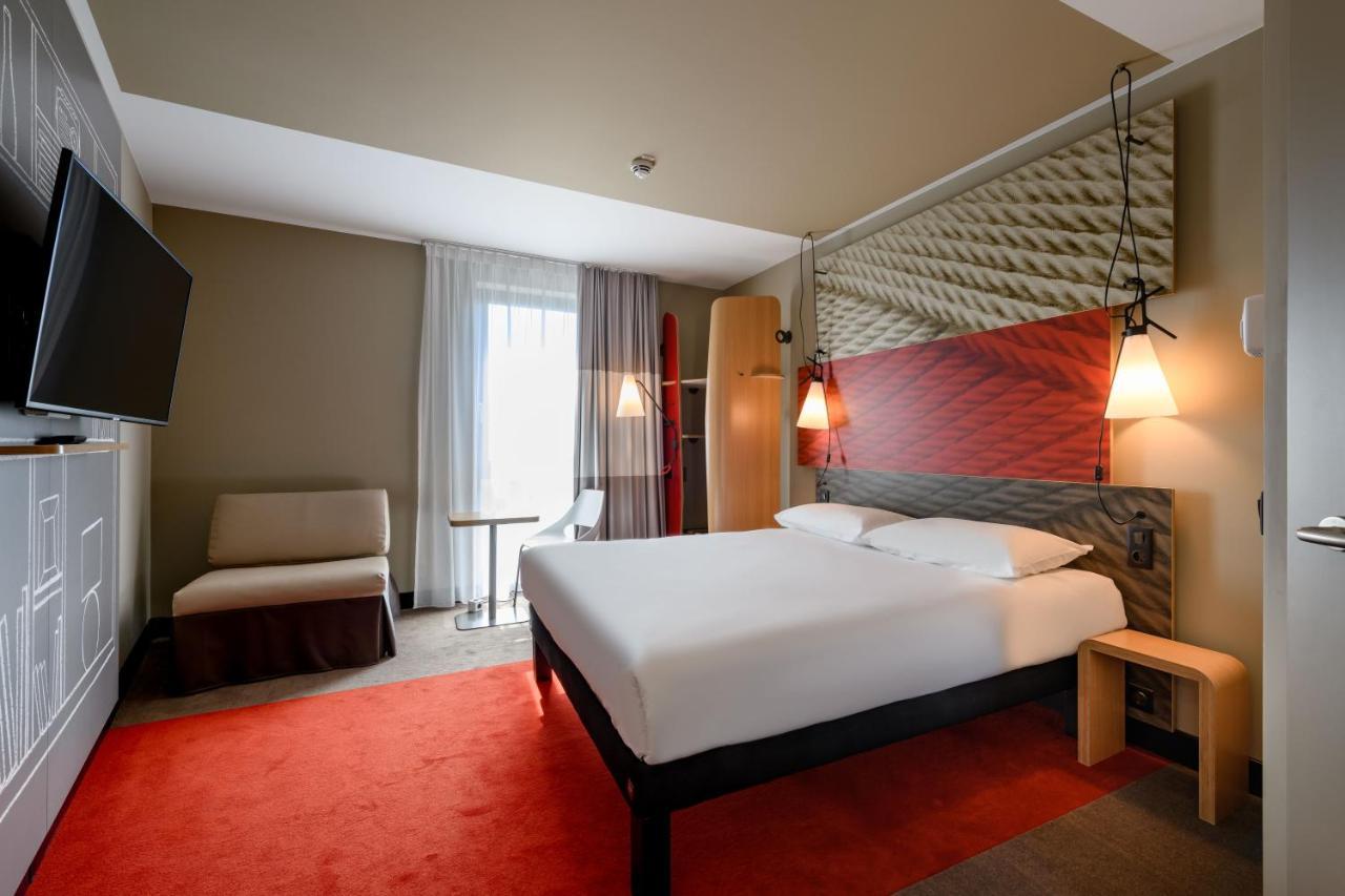 Family Room with One Double Bed and One Single Bed