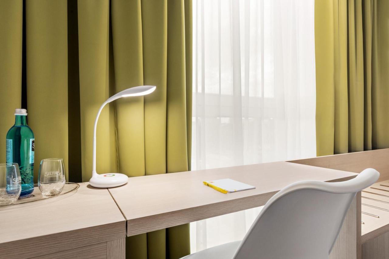 Standard Accessible Room