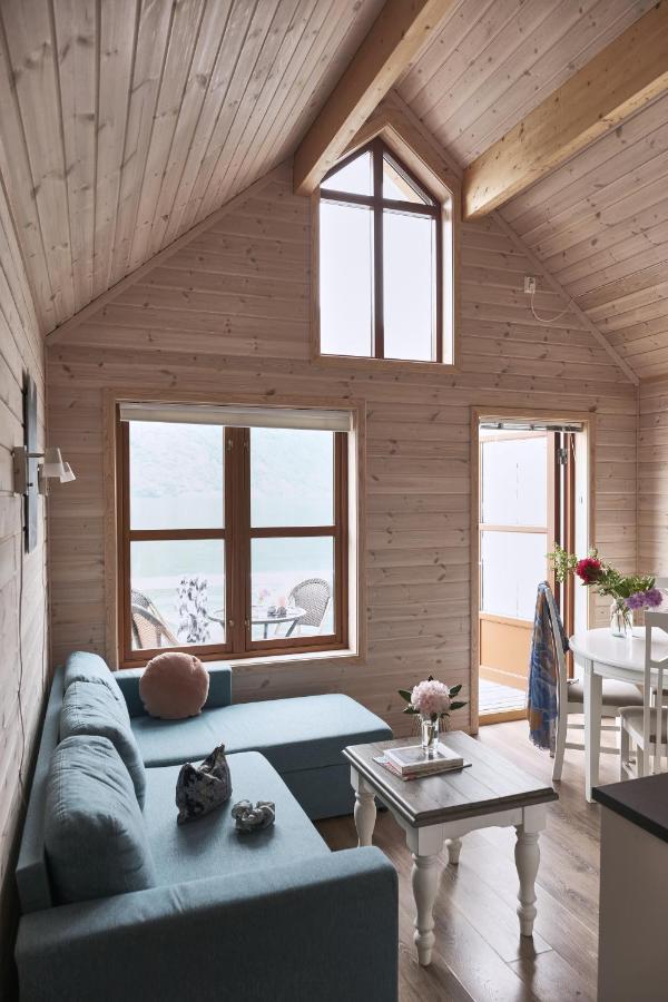 Self-service Cabin