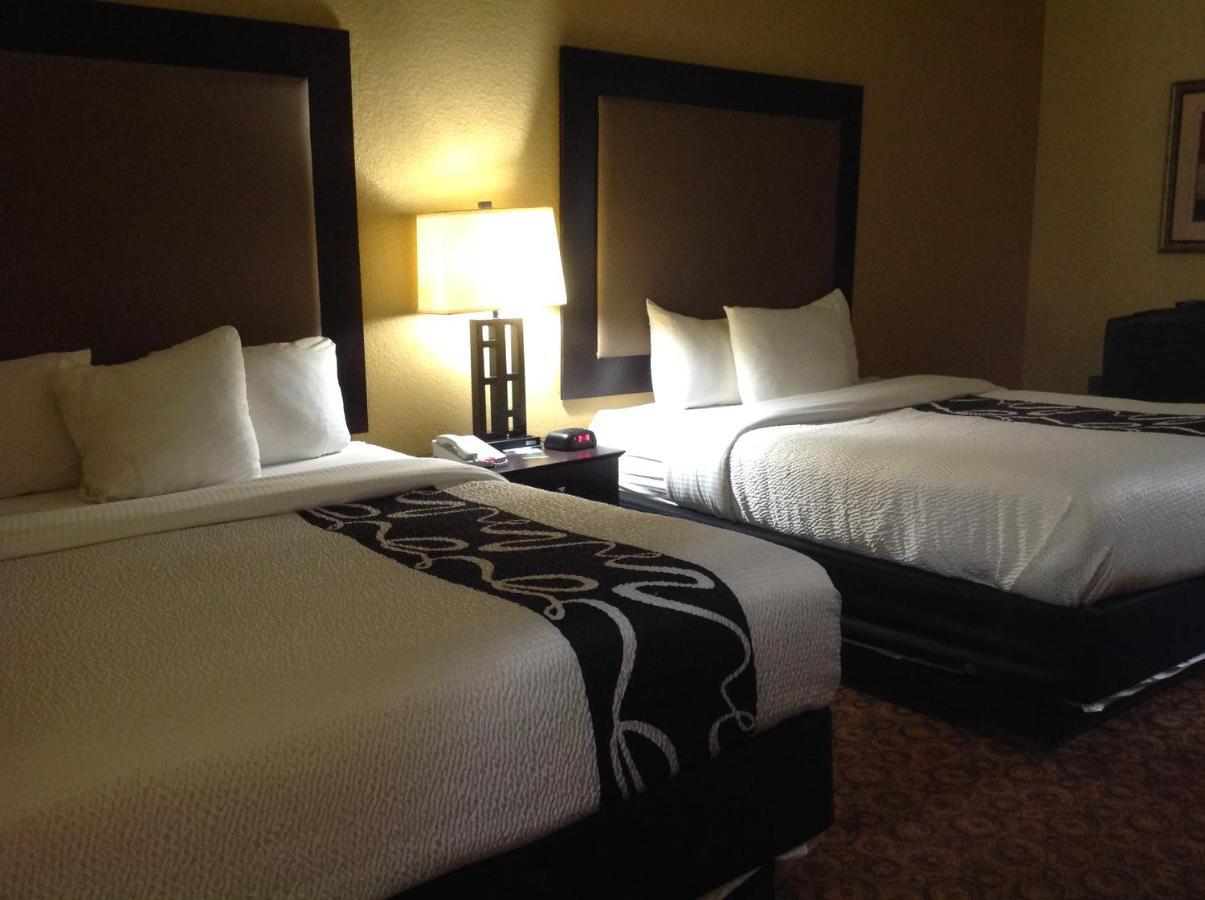 Queen Room with Two Queen Beds - Mobility Access/Non-Smoking