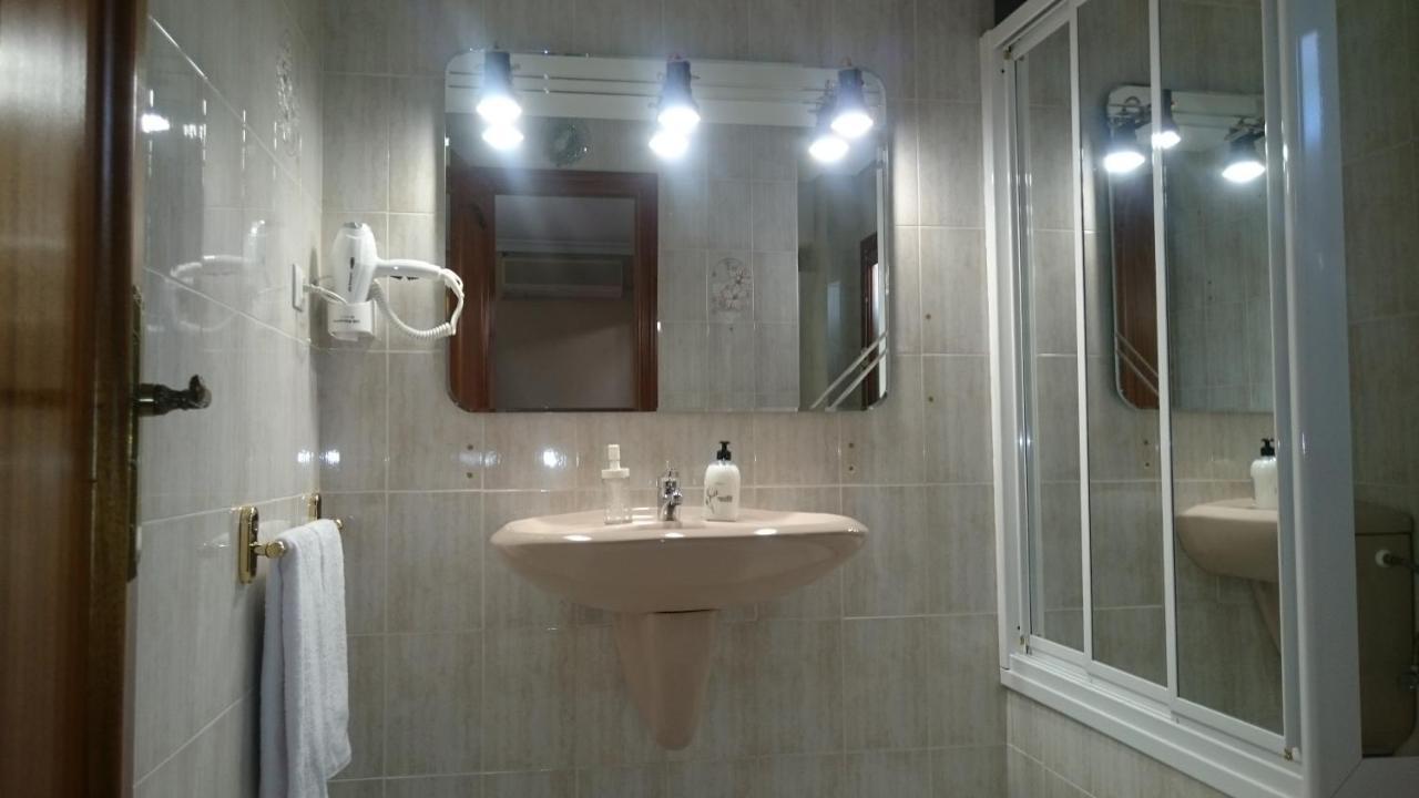 Habitación Doble con baño privado