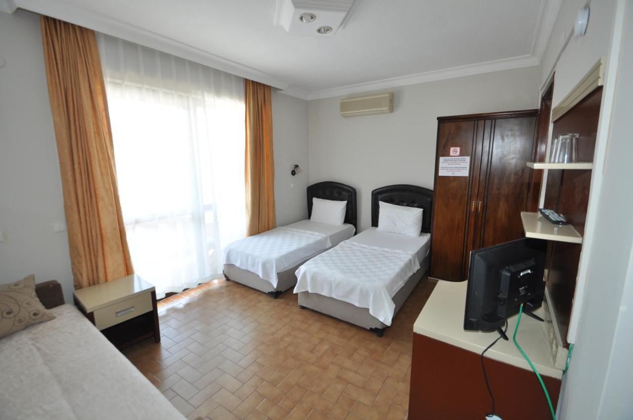 Deluxe Çift Kişilik Oda (2 Yetişkin + 1 Çocuk)
