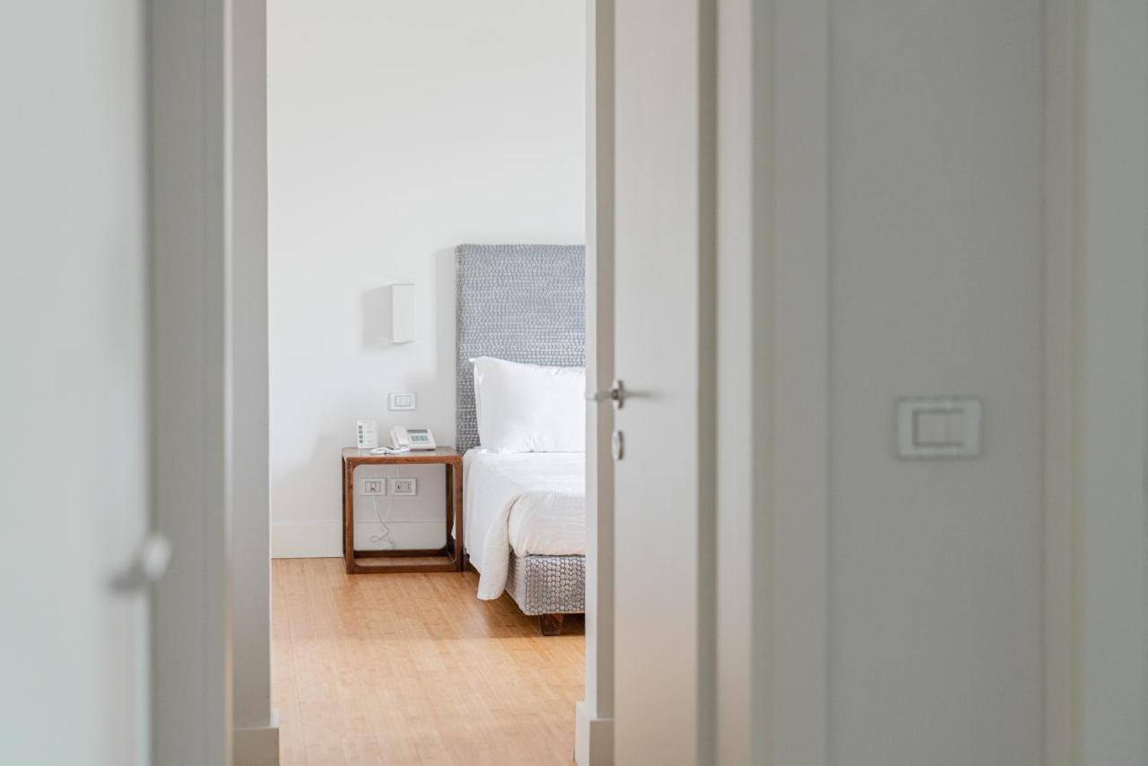 Two Connecting Deluxe Double Rooms