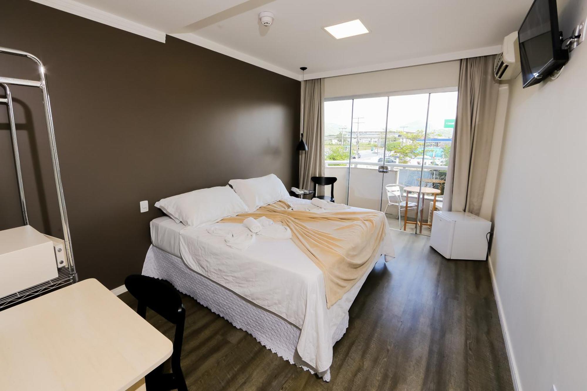 Deluxe Double Room,1624756203:JPEG