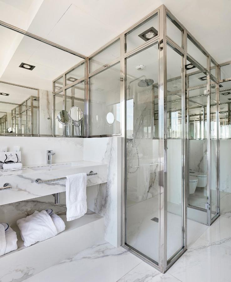Classic Double or Twin Room Sea View