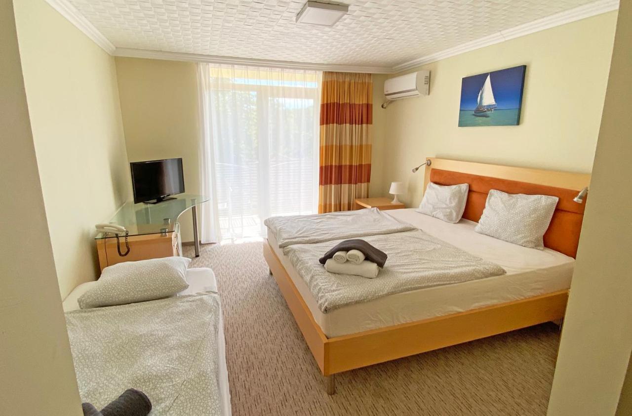 Triple Room with Balcony