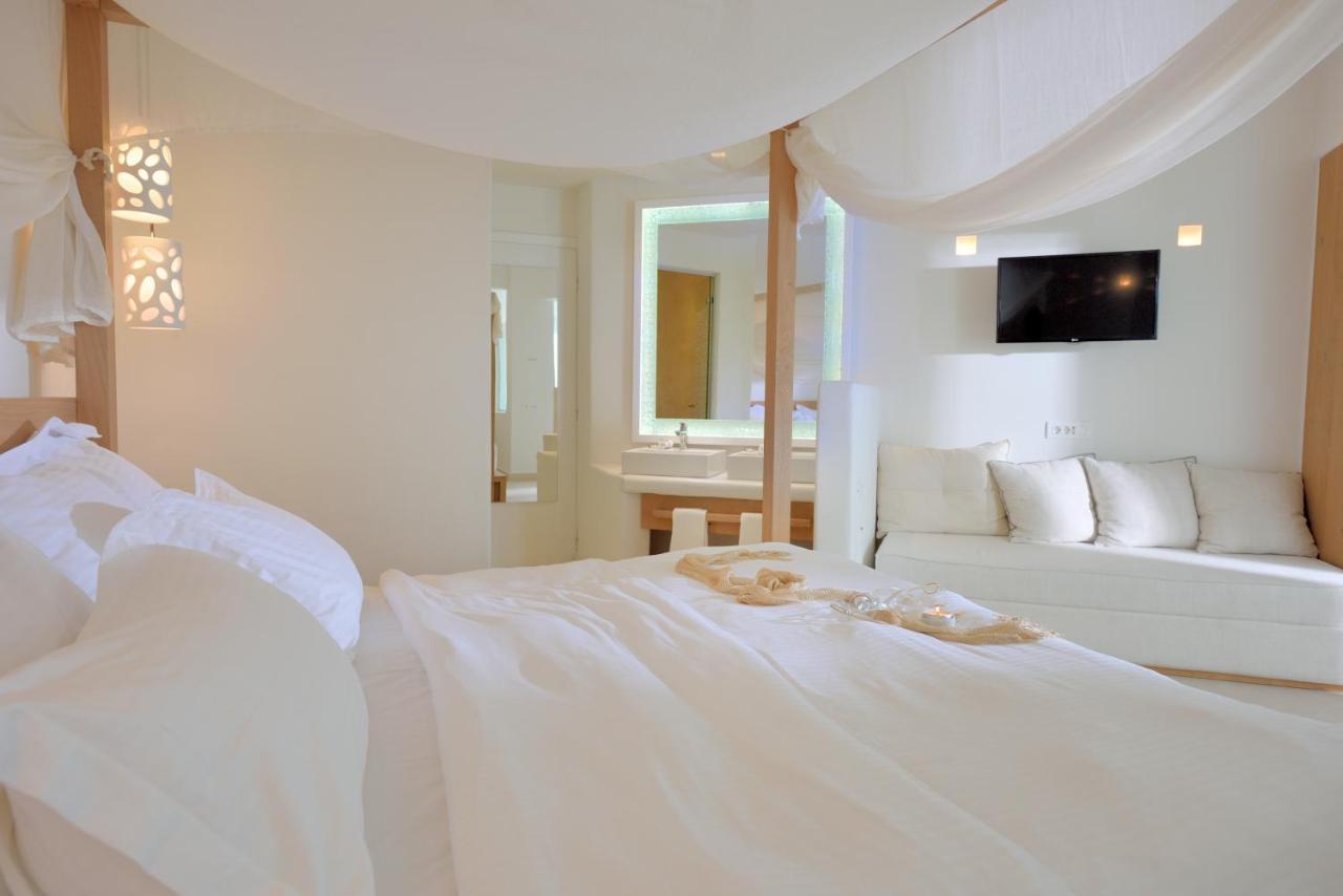 Honeymoon Suite with Sea View