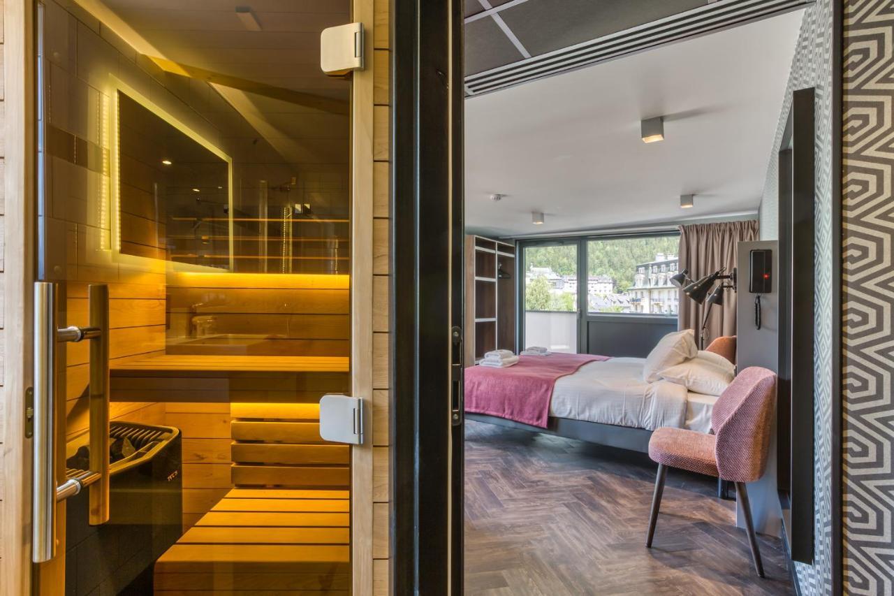 Suite Summit Balcony Sauna