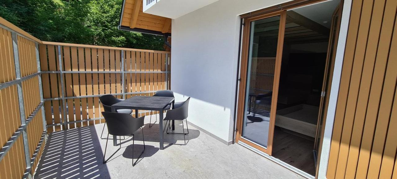 Family Room with Terrace,1422761190:JPEG