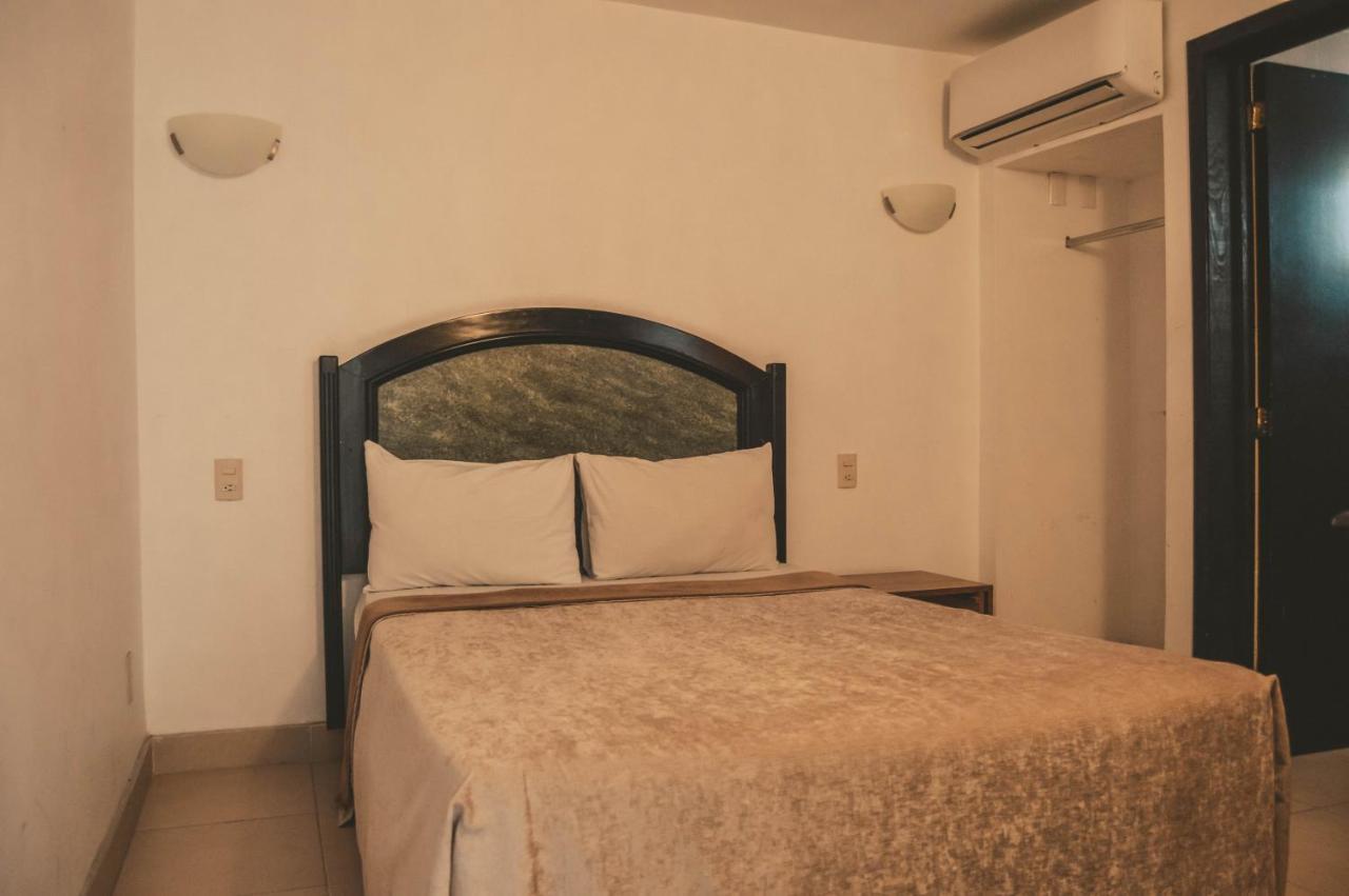Single Room with Double Bed