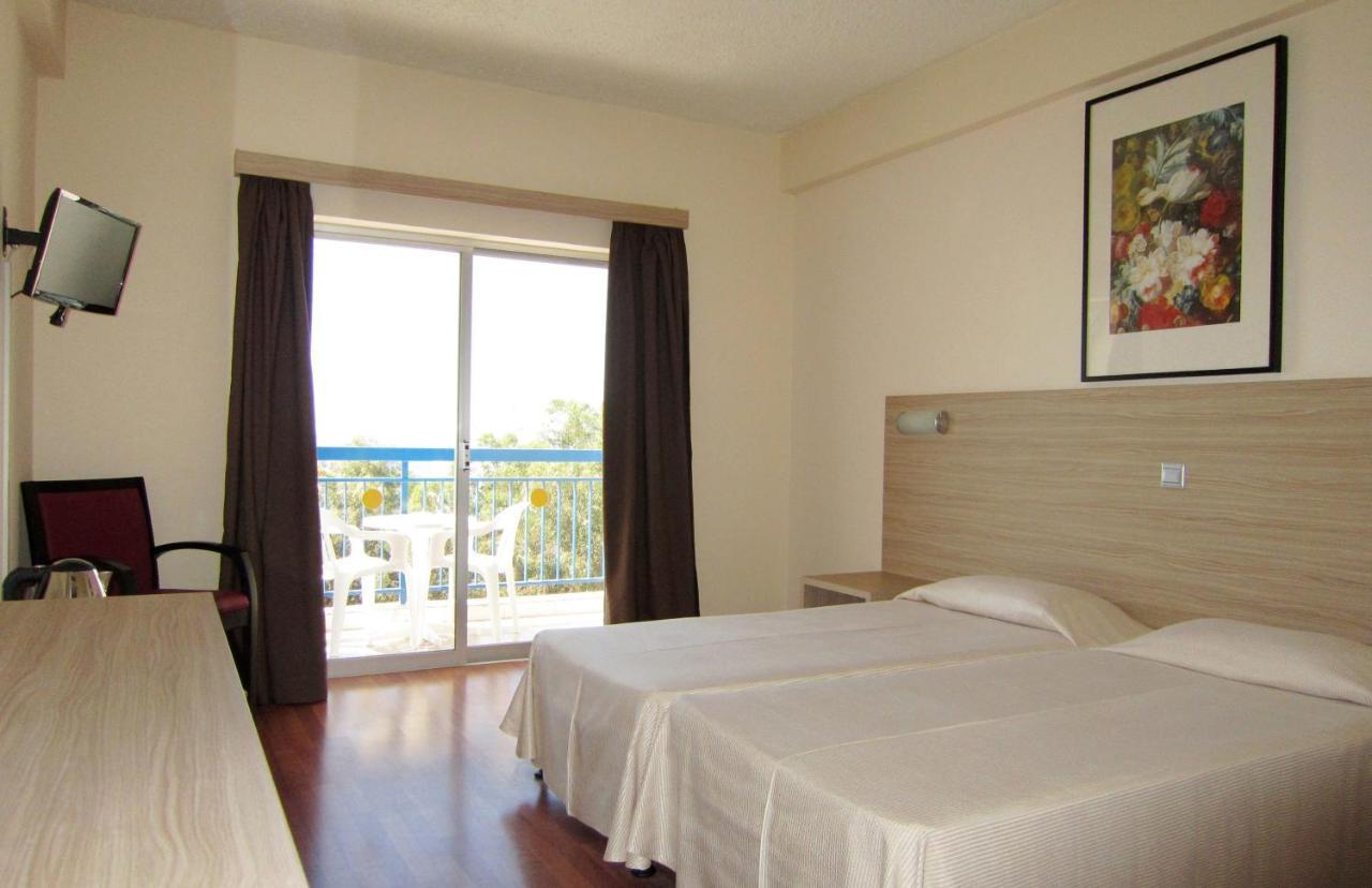 Double Room Pool View