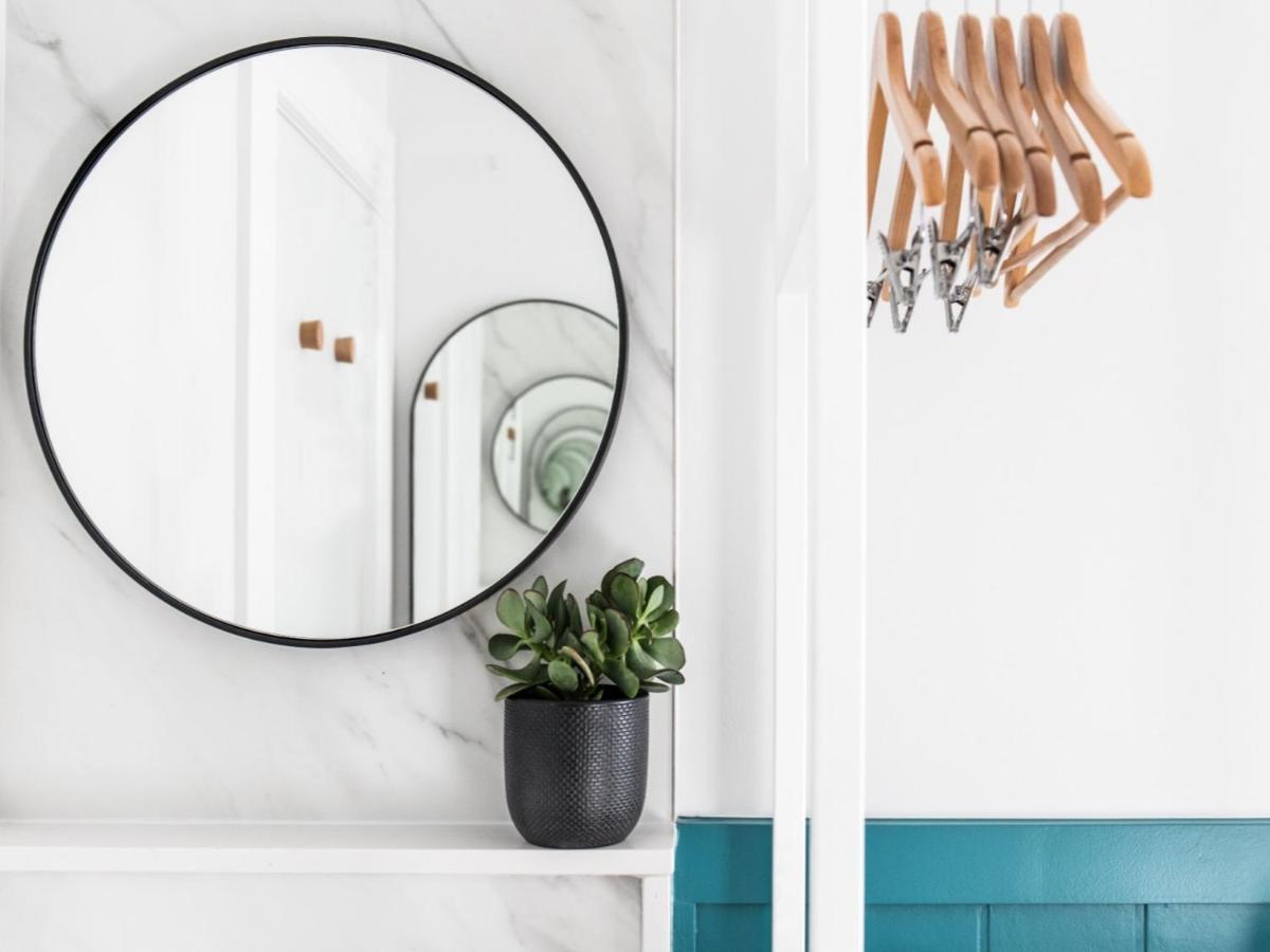 Twin Room with Shared Bathroom