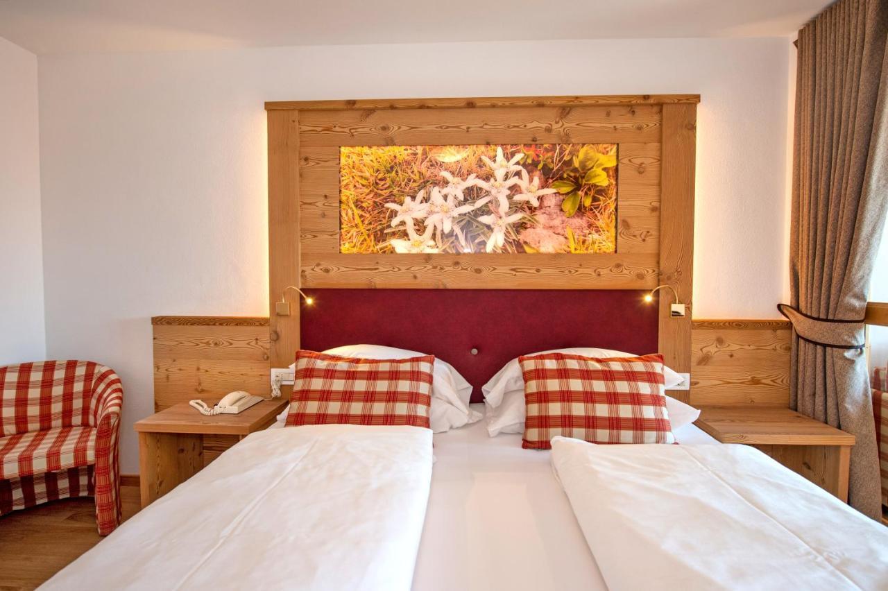 Junior Suite with Mountain View