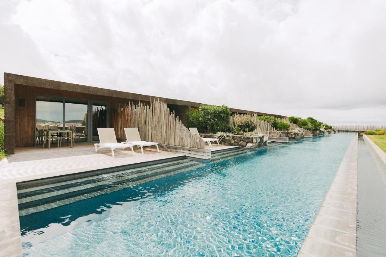 Studio with Side Sea View and Direct Access to Pool
