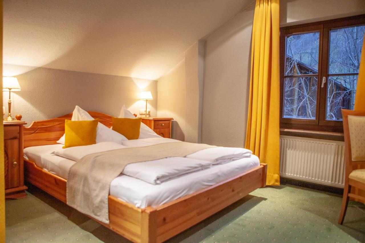 Economy Single Room