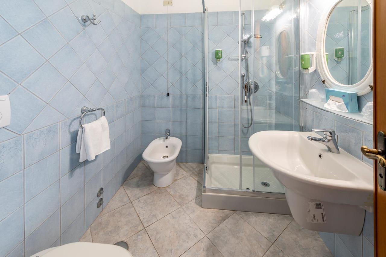 Superior Double or Twin Room with Terrace