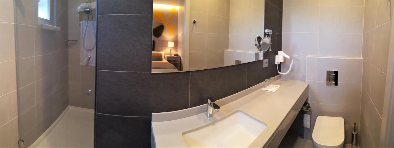 Deluxe Single Room with Balcony