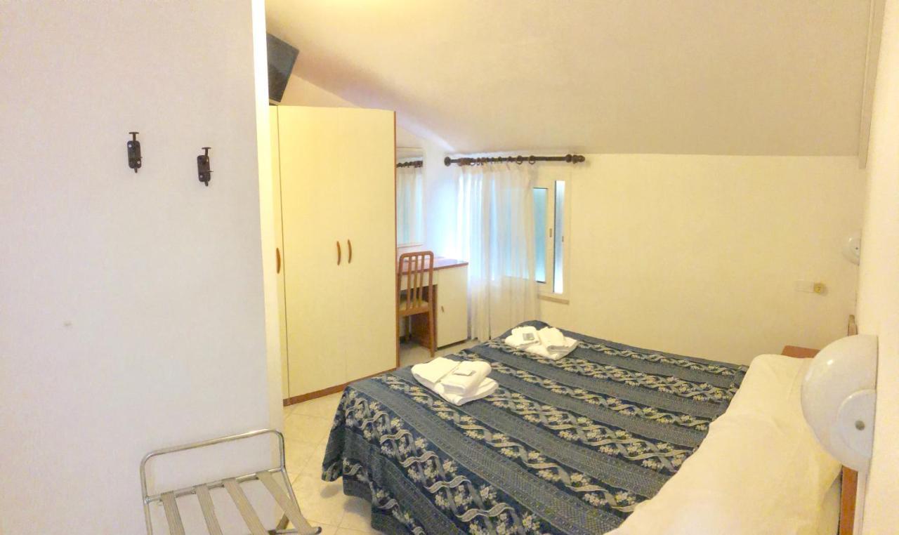 Economy Doppel-/Zweibettzimmer