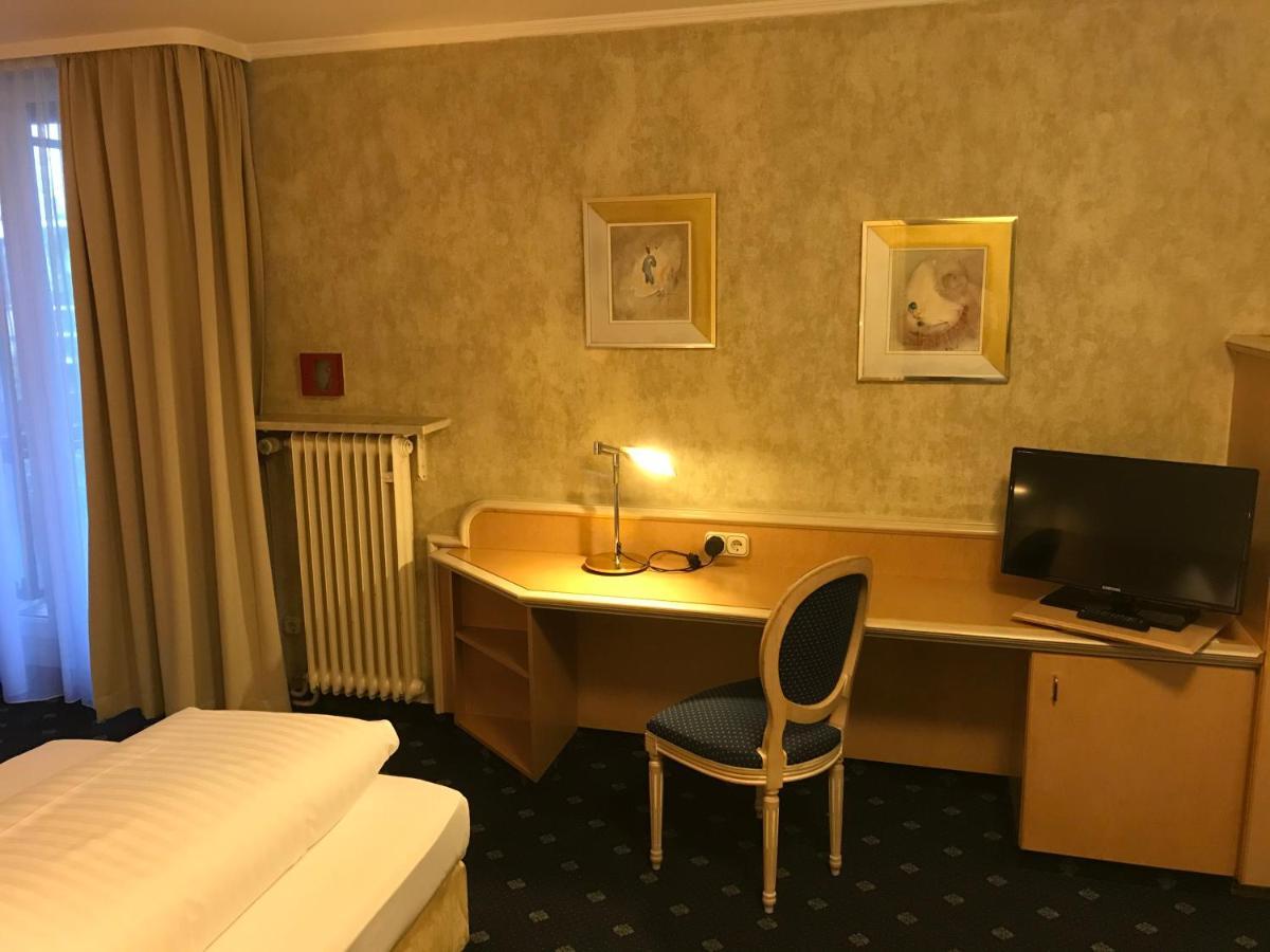 Twin Room,1009518946:JPEG