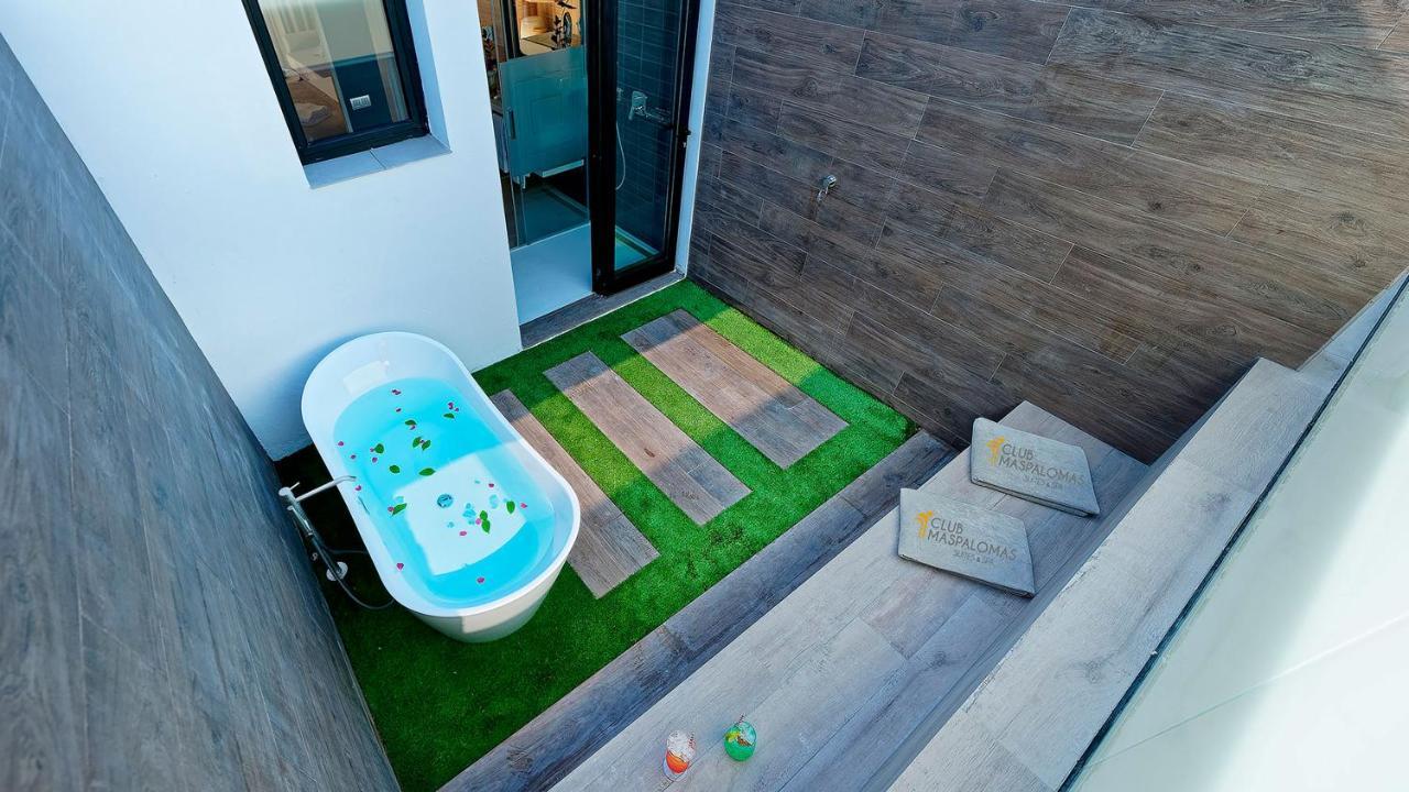 Deluxe Doppelzimmer mit Außenbadewanne