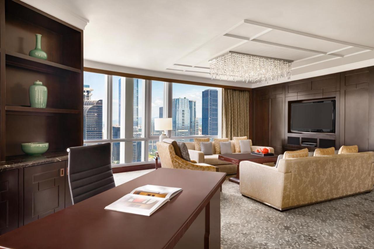 Specialty Suite