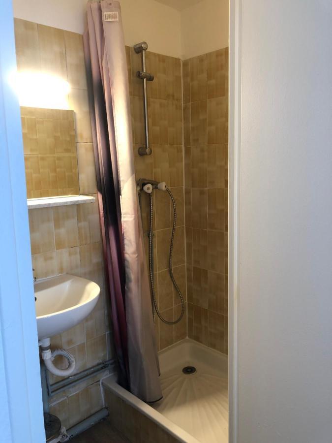 Chambre Double Standard avec Douche