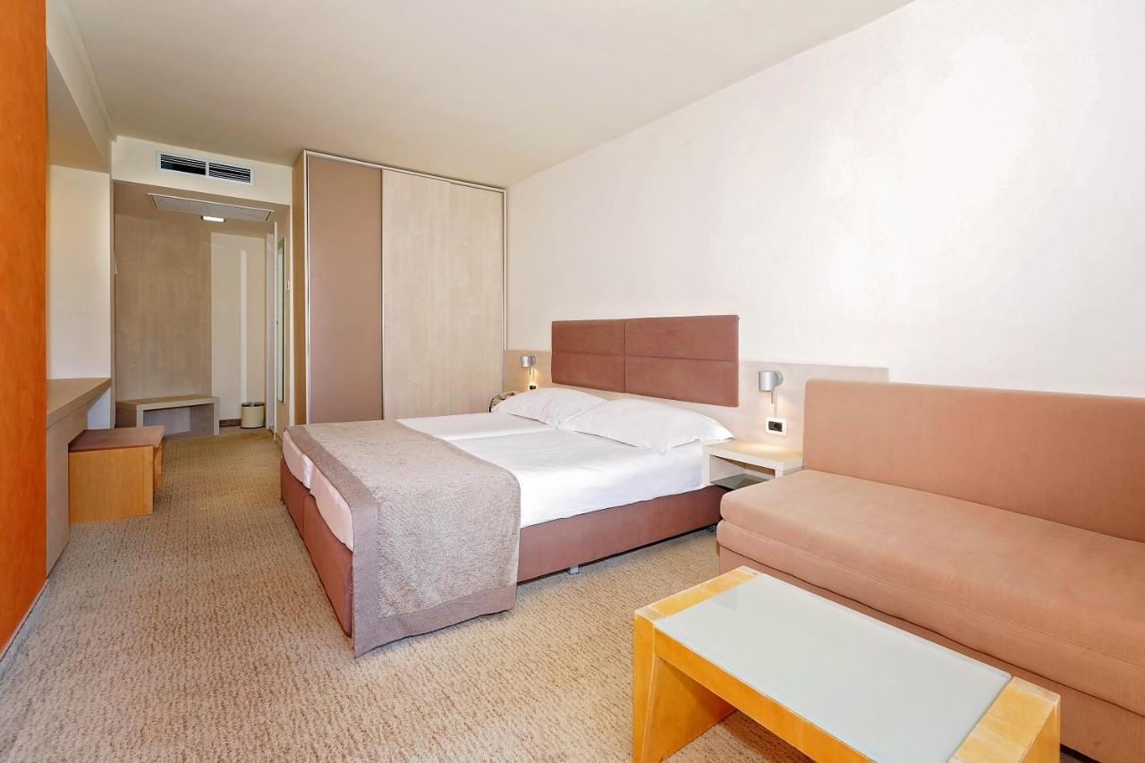Classic Room with Balcony and Sofa Bed