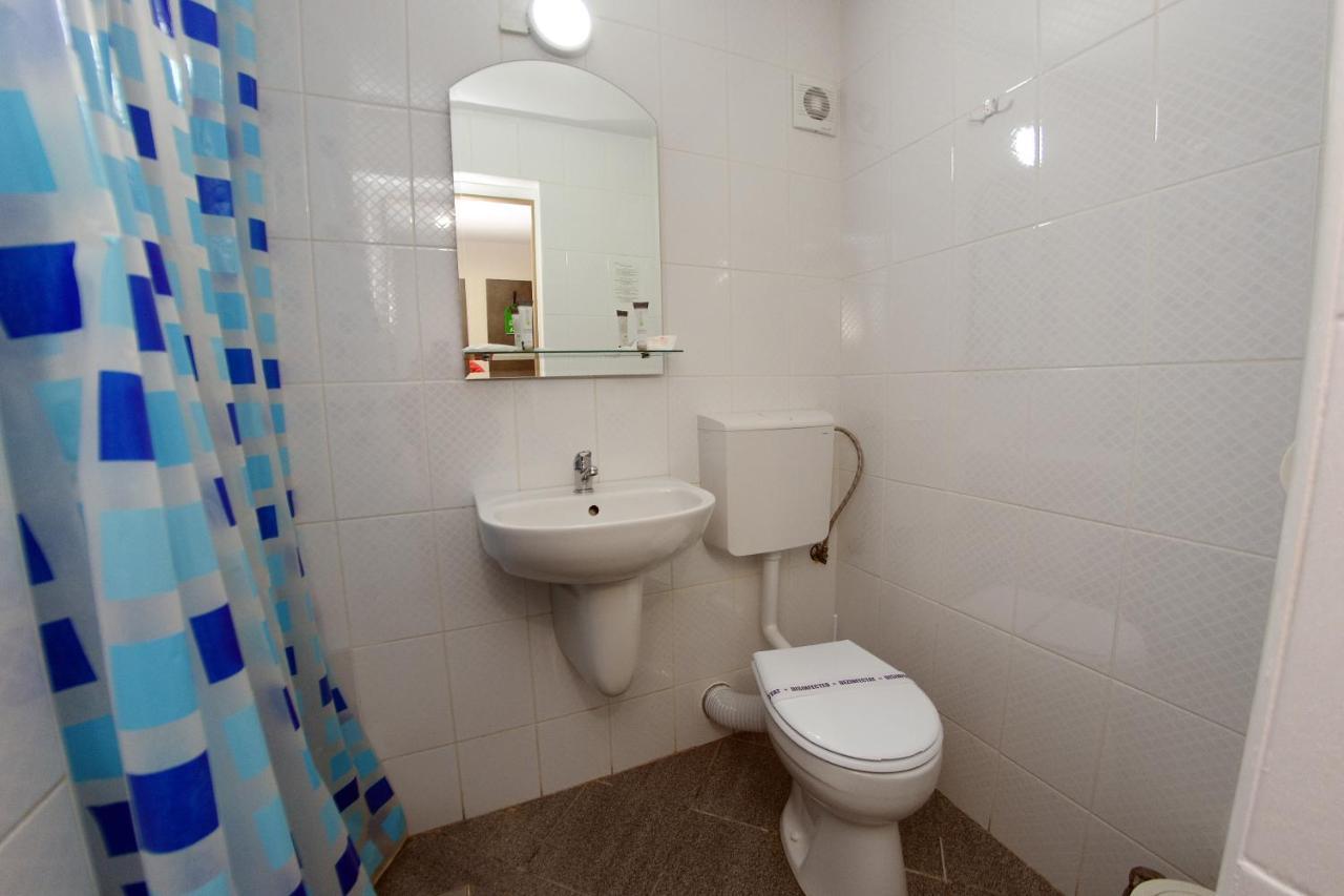 Economy Twin Room