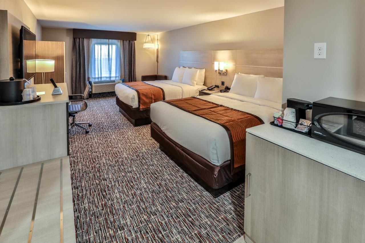 Kamer met 2 Queensize Bedden