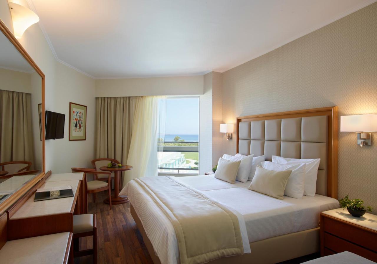 Twin Room Side Sea View
