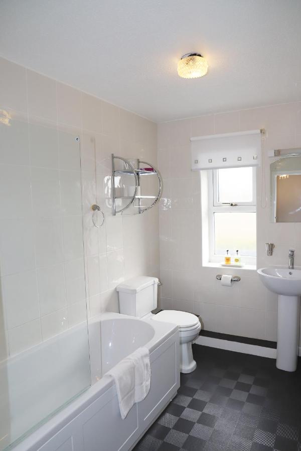 Double or Twin Room - Lilac Spring