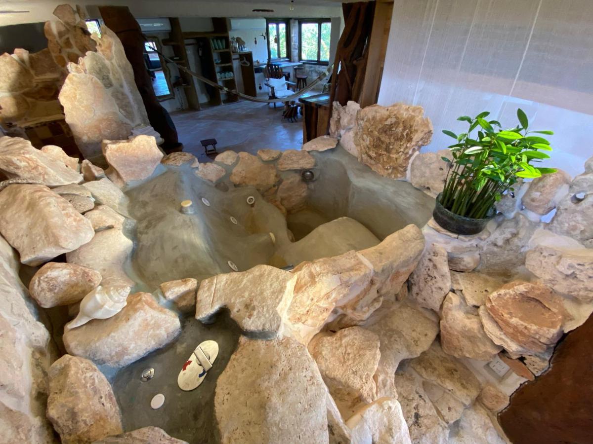 Temple Penthouse