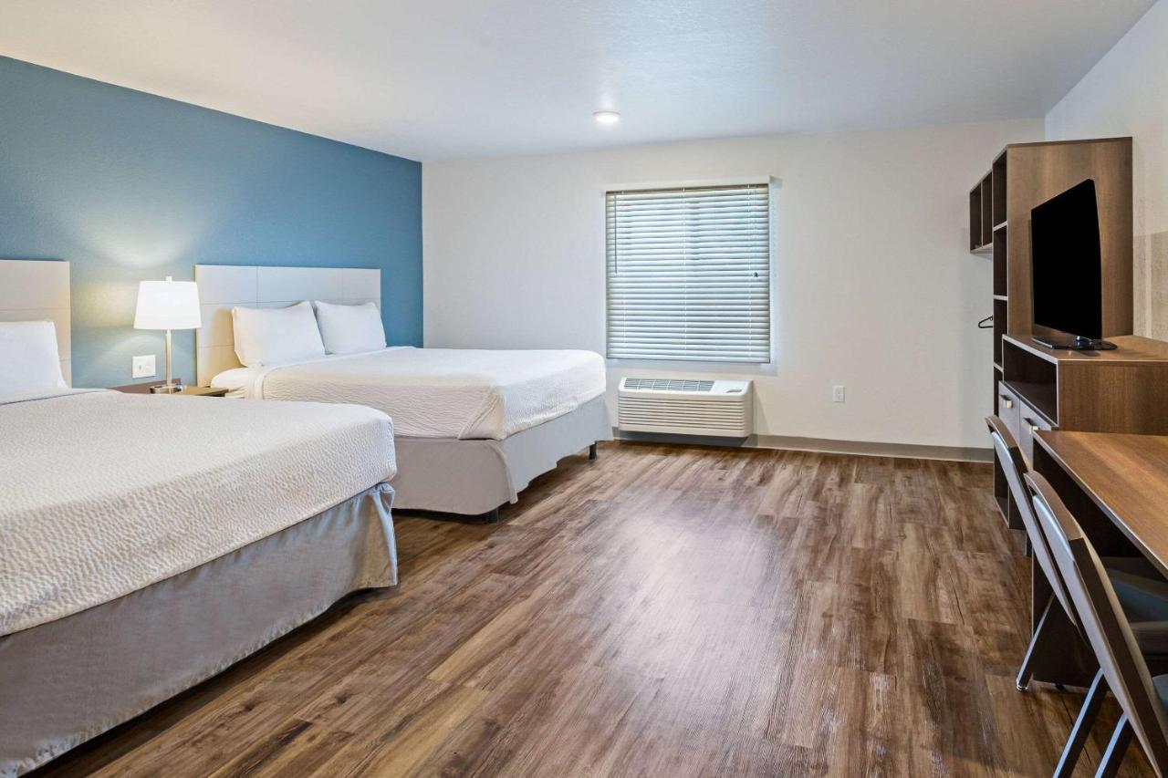 Queen Room with Two Queen Beds - Accessible/Non-Smoking