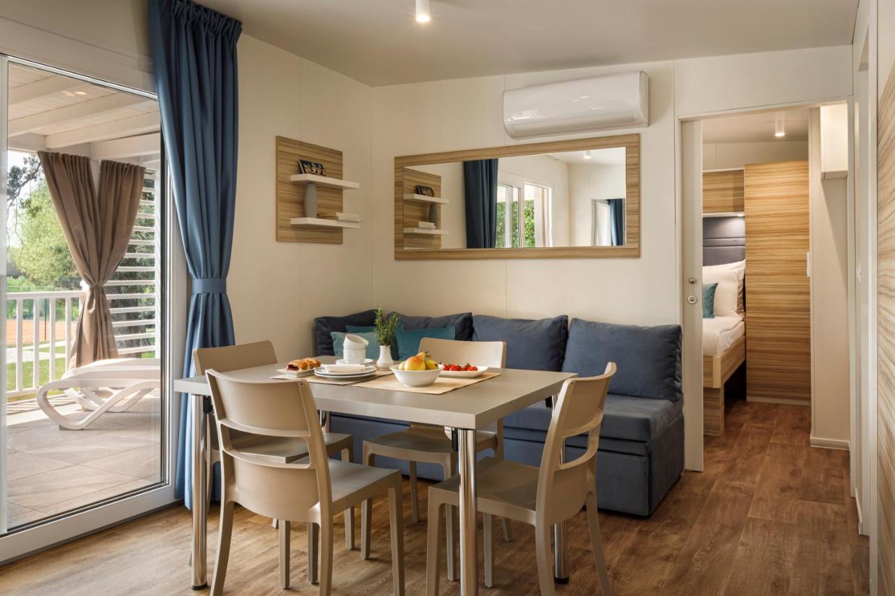 Superior Family Mobile Home - Relax