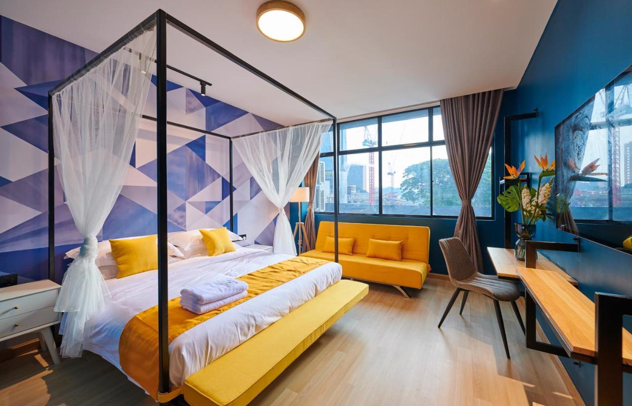 Couple Suites,1196944225:JPEG