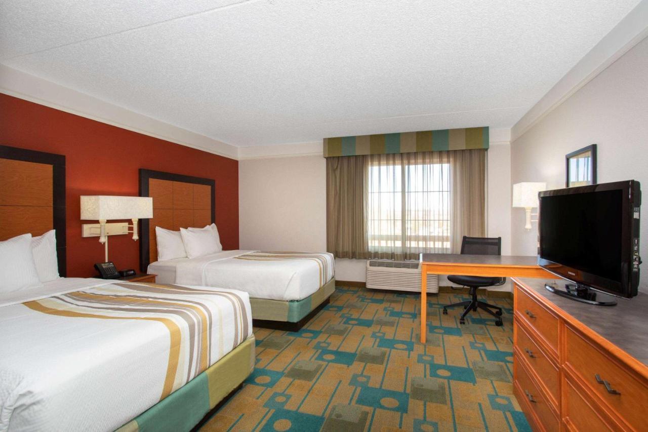 Deluxe Double Room with Two Double Beds