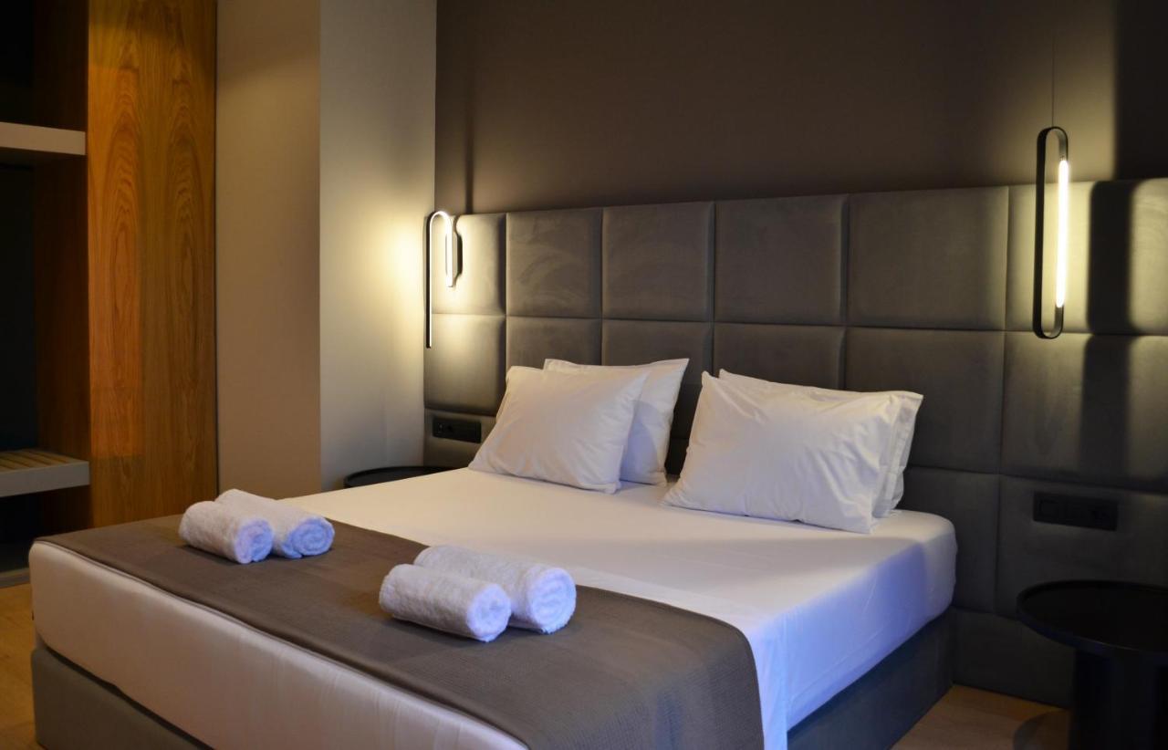Deluxe Double Room with Balcony and Sea View