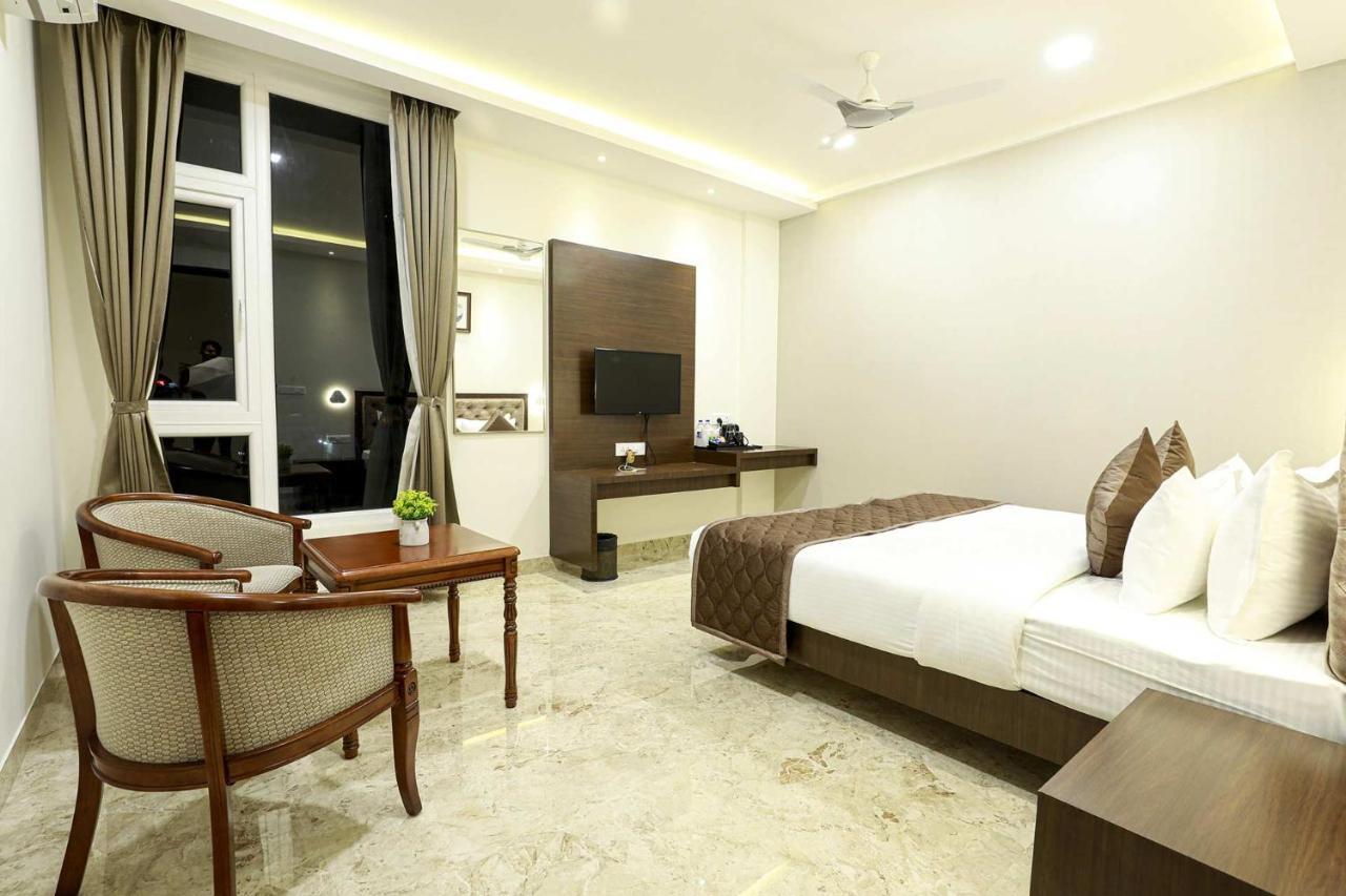 Deluxe Double Room,1012144882:JPEG