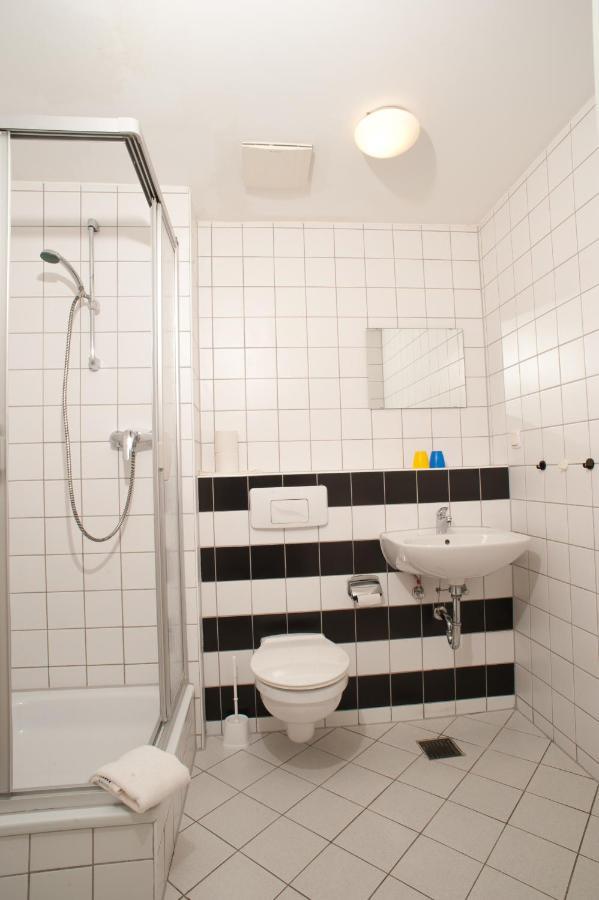 Eenpersoonskamer met Badkamer