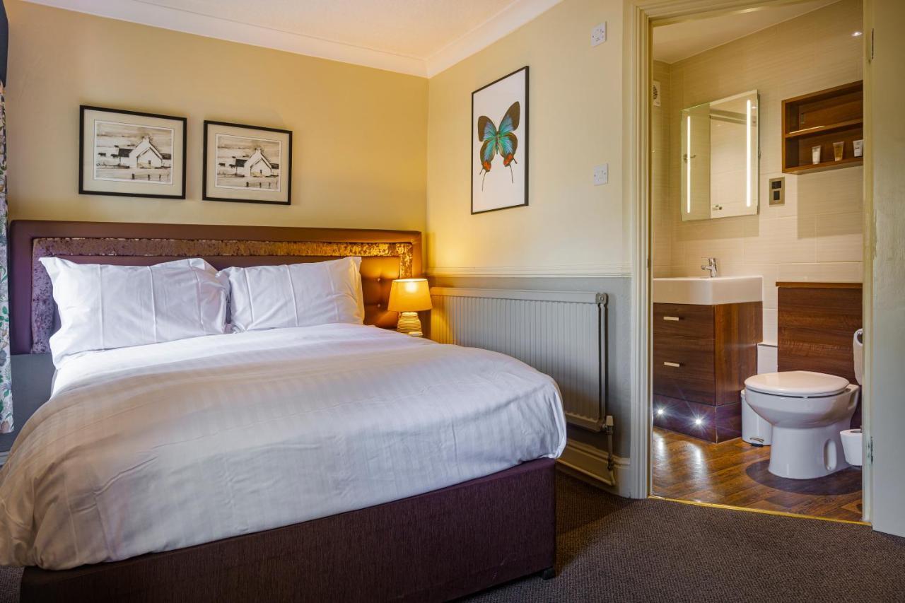Classic Single Room