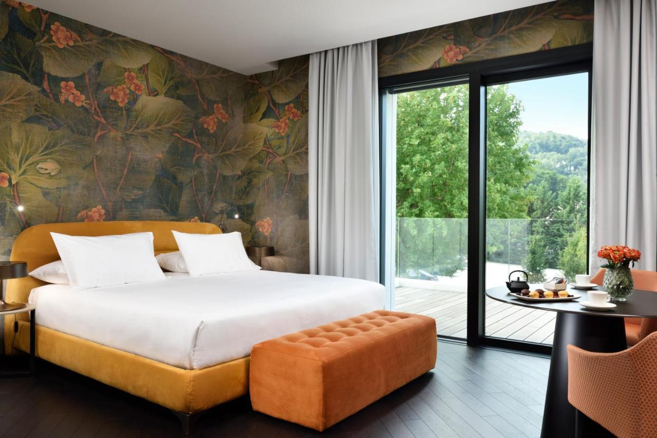 Suite Junior con vistas al jardín