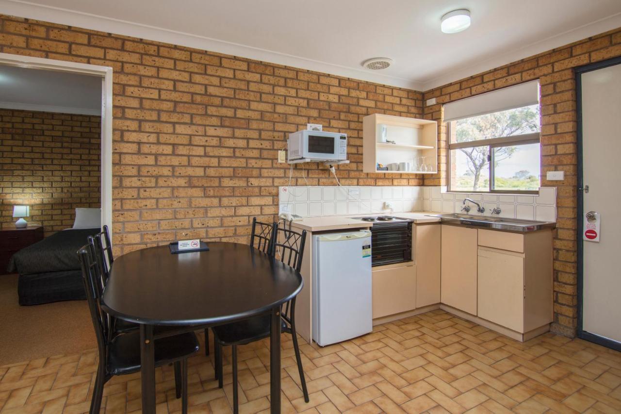 Family Suite (4 Guests)