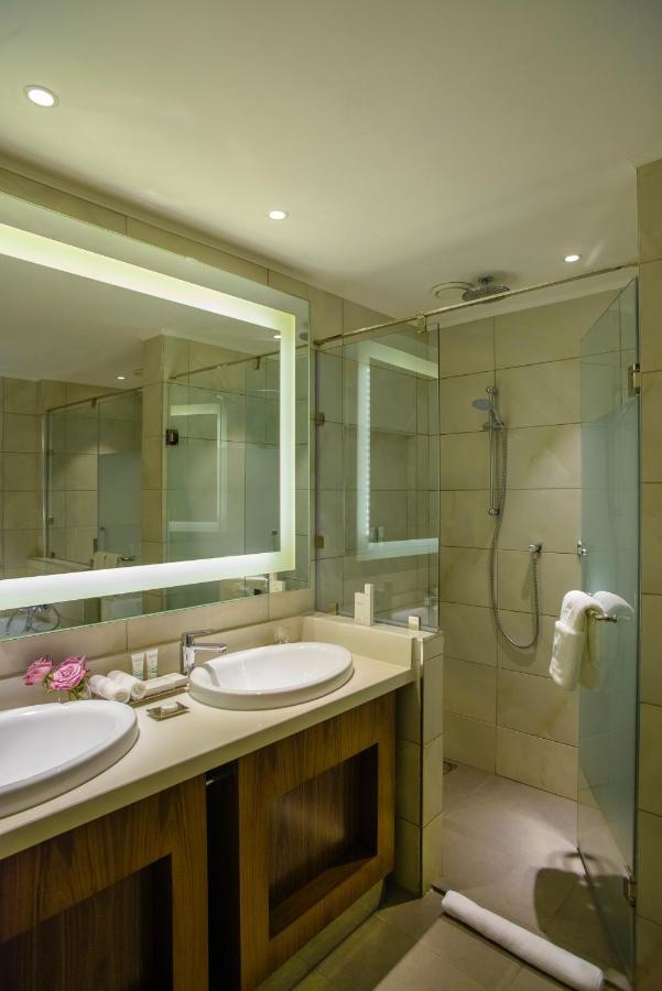 Suite con cama extragrande