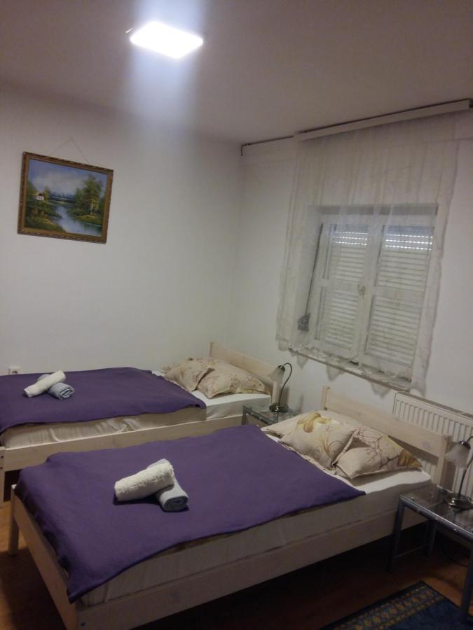 Standard szoba 2 külön ággyal
