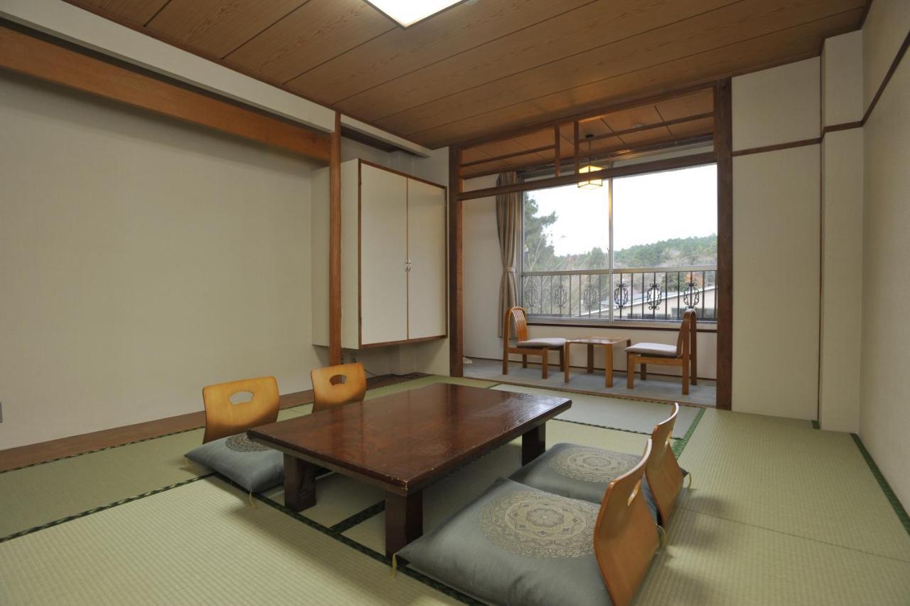 Japanese-Style Room with Shared Bathroom - Non-Smoking