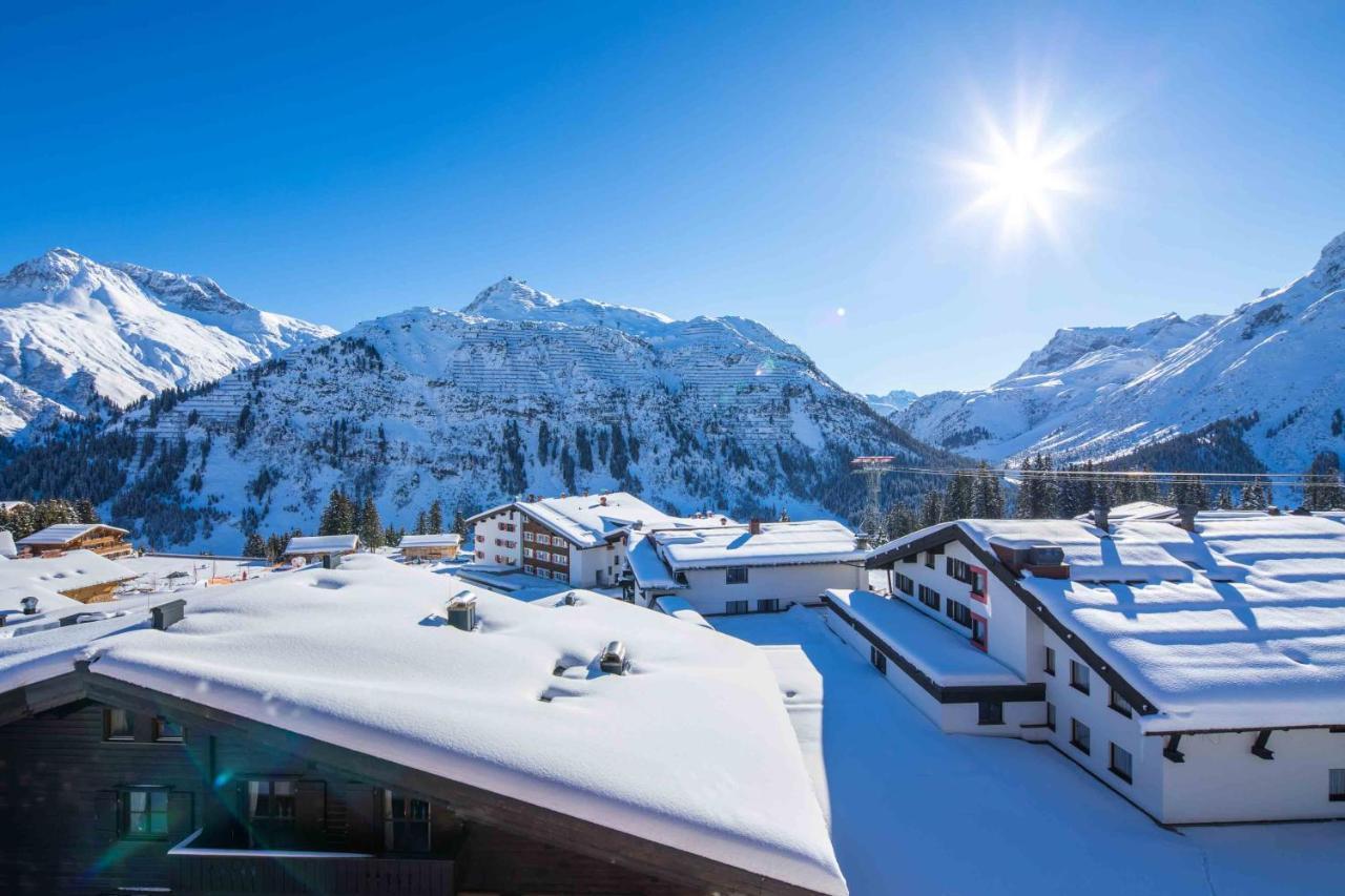 Deluxe Double Room with Balcony,1016786971:JPEG