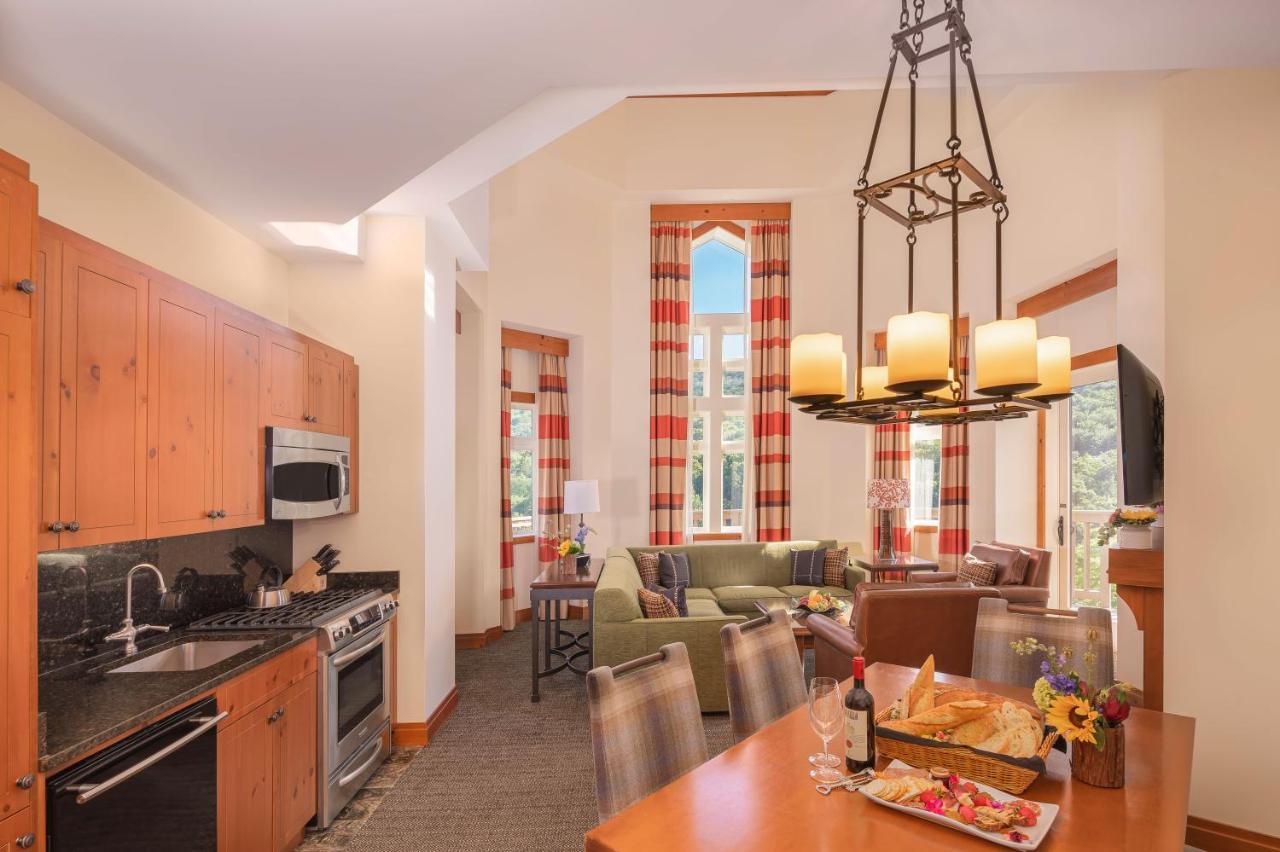 One-Bedroom Suite