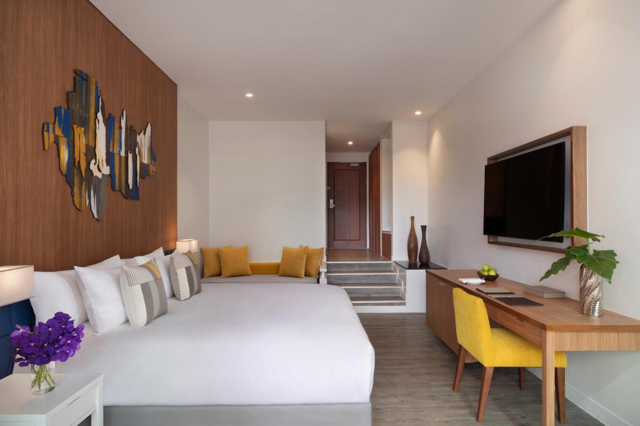 AVANI Room