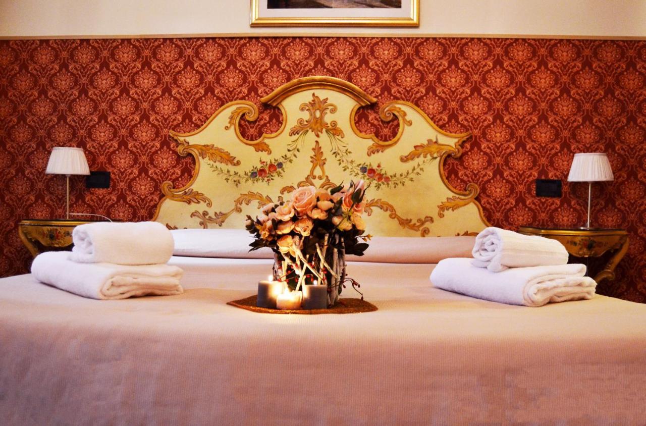 Triple Room with Shared Bathroom